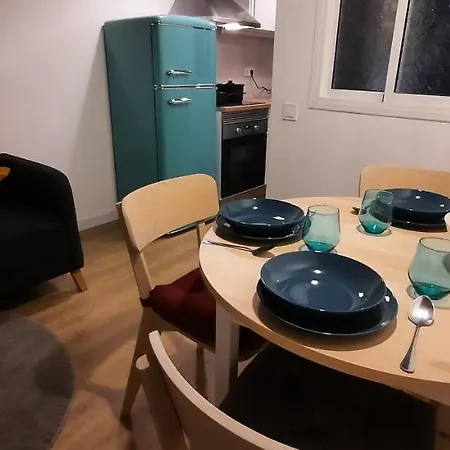 Modern Apartm Near Picasso Museum